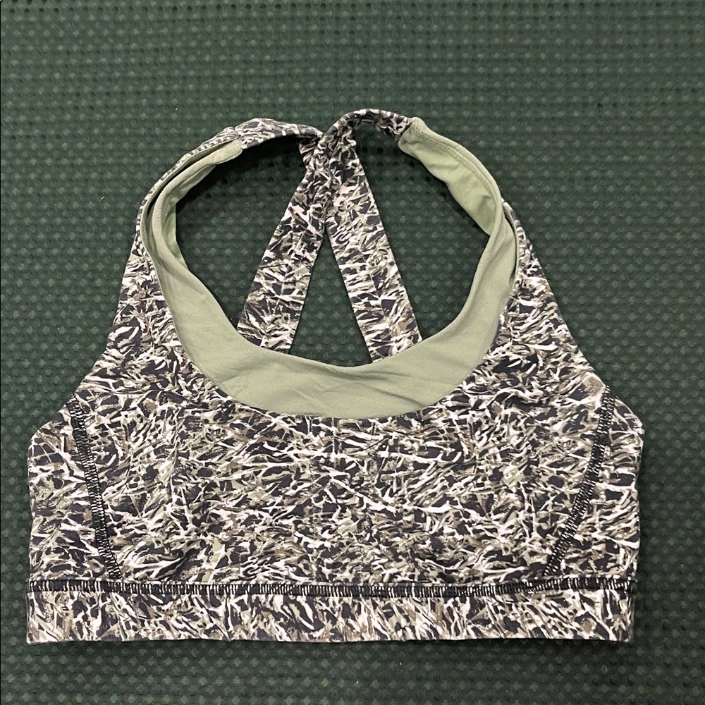 Lululemon bra sports size 6 Patterned Sports Bra Green Lining XS extra small - Picture 3 of 9